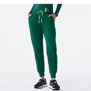 NWT Figs medium Zamora jogger